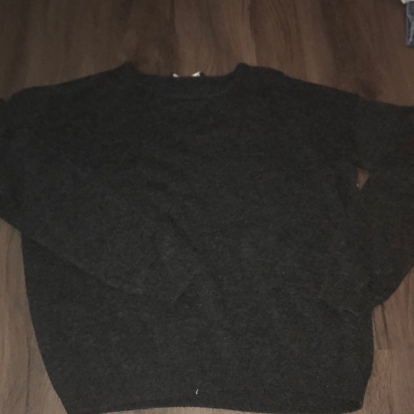 BRANDY MELVILLE sweater - Picture 1 of 2
